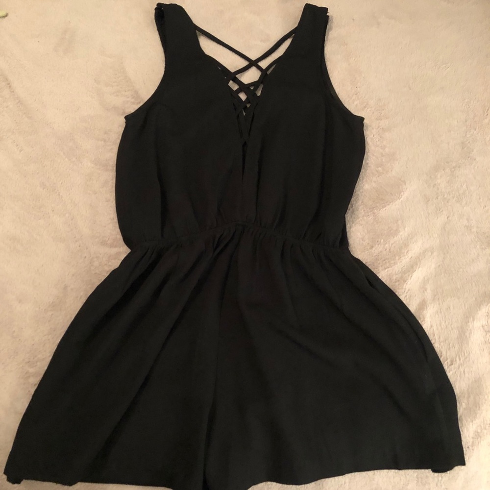Romper - Picture 2 of 3